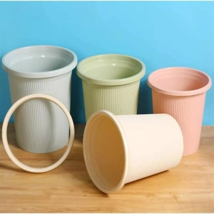 Plastic Dustbin